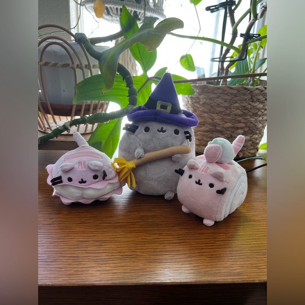 Pusheen Mini Plush Lot